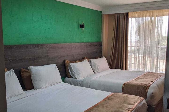 Room 33 of 56