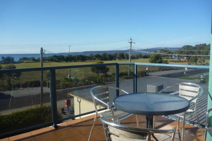 Terrace/Patio 1 of 6