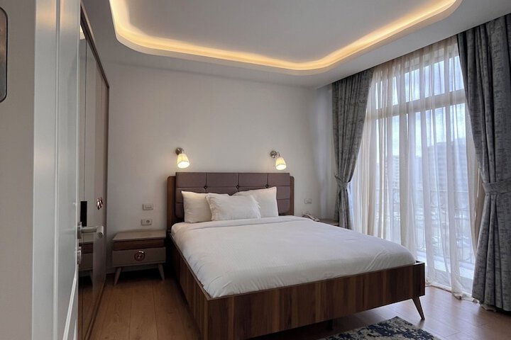 Room 7 of 47