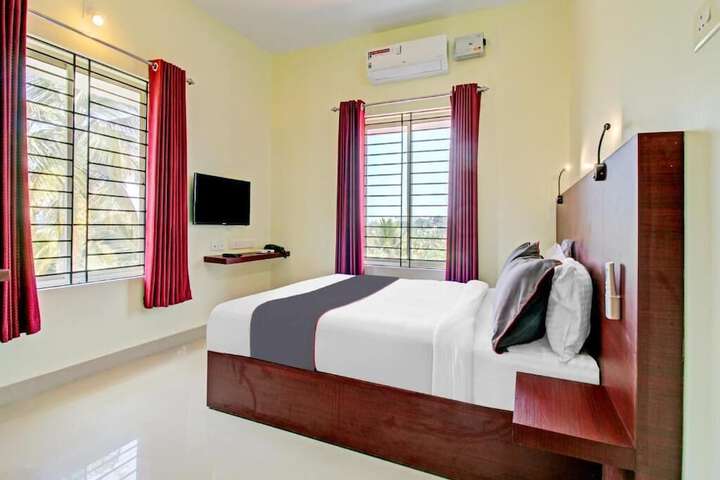 Room 9 of 27