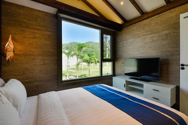 Room 21 of 195