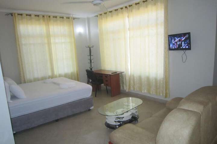 Room 21 of 51