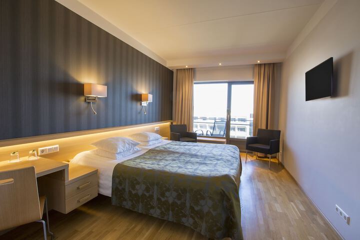 Room 7 of 56