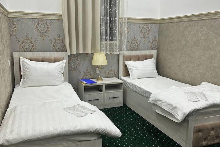Room 7 of 24