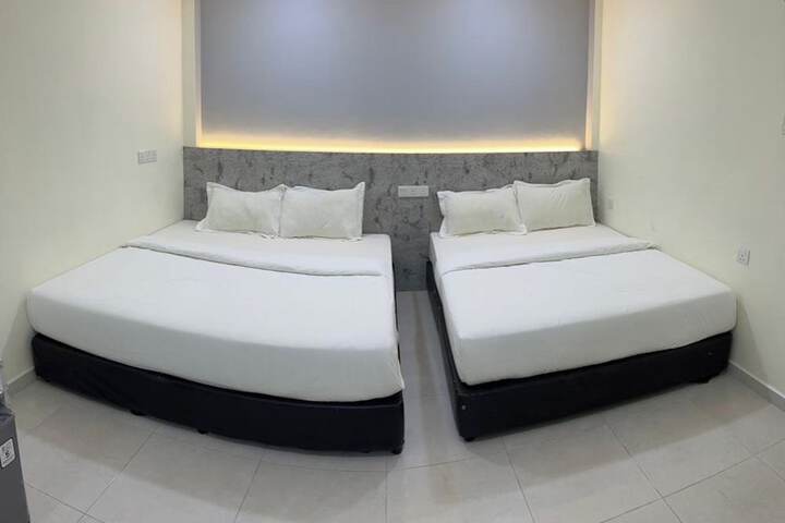 Room 16 of 129