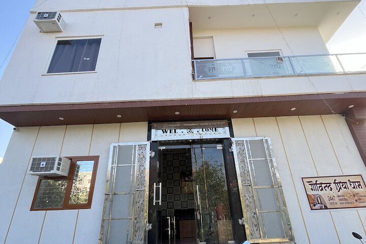 Hotel 6 of 6