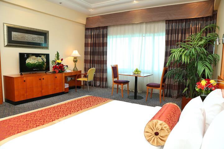 Room 16 of 45