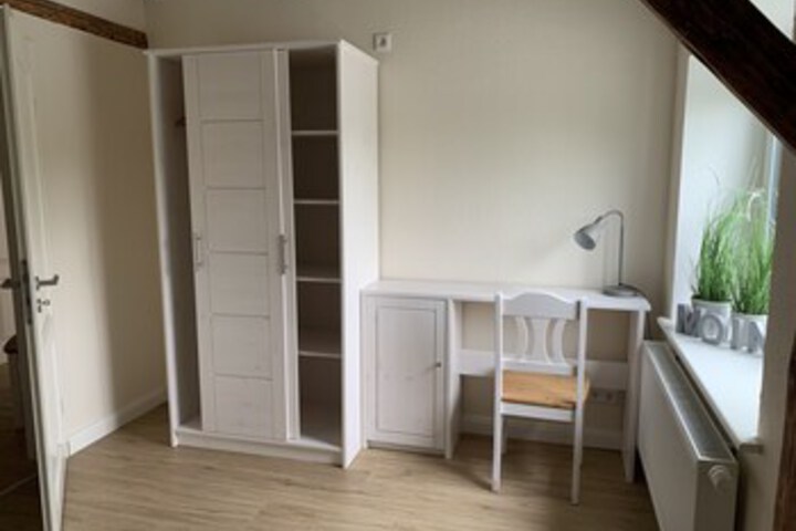 Room 34 of 45