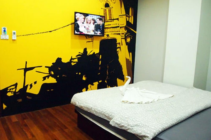 Room 19 of 31