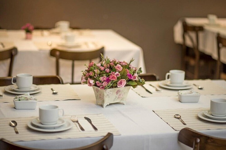 Breakfast/Coffee Service 14 of 30
