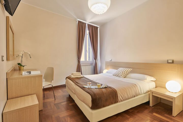 Room 7 of 37