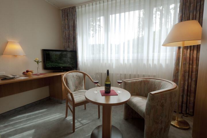 Room 22 of 37
