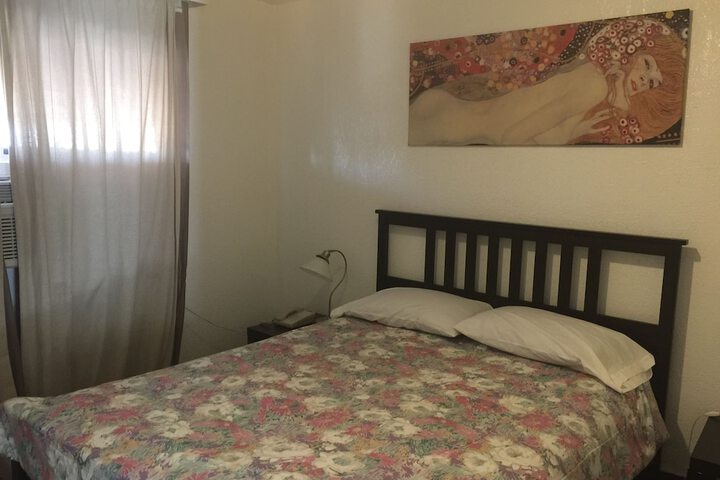 Room 18 of 38