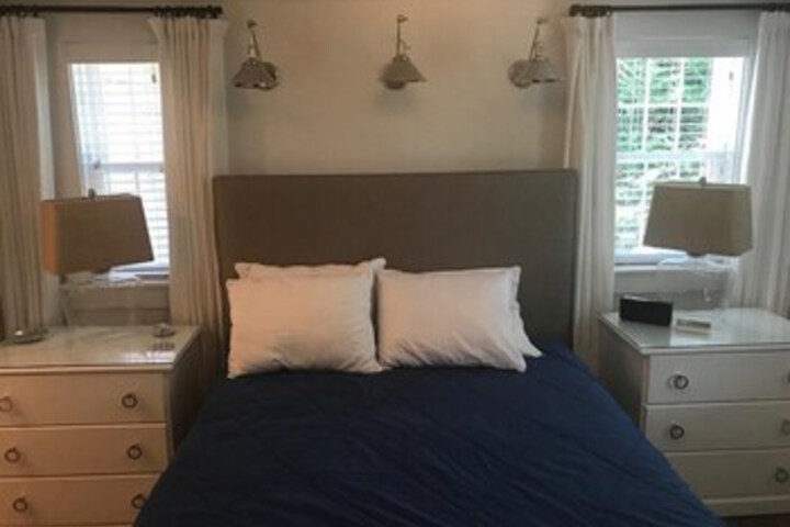 Room 21 of 21