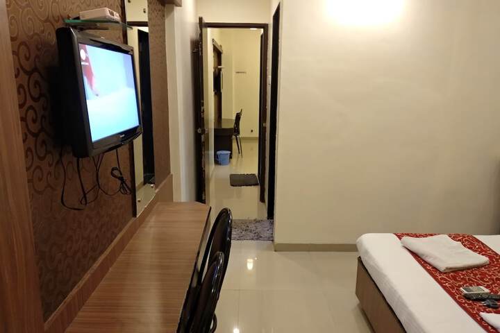 Room 10 of 51