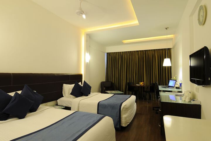 Room 5 of 29