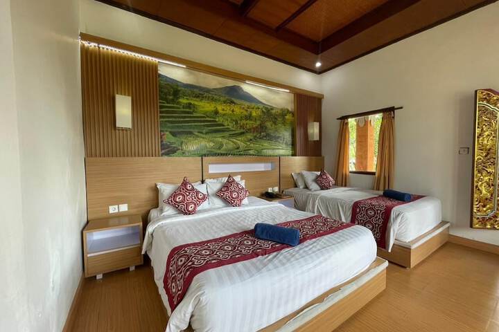 Room 45 of 114