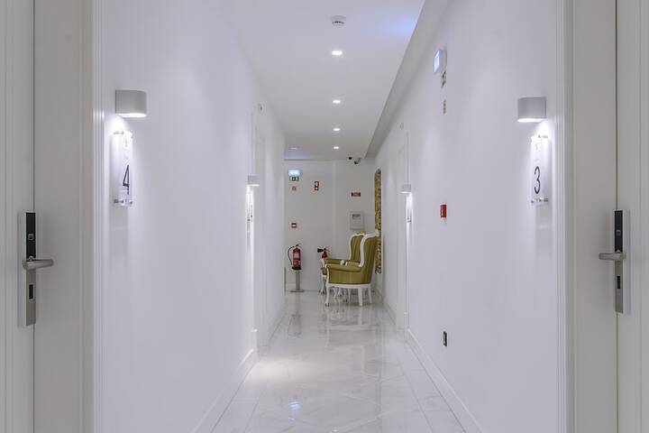 Hotel Interior 103 of 114