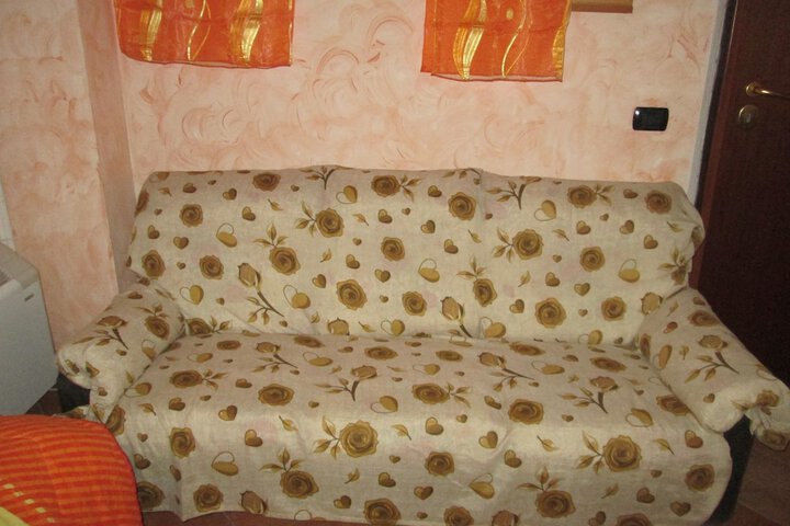 Room 9 of 65