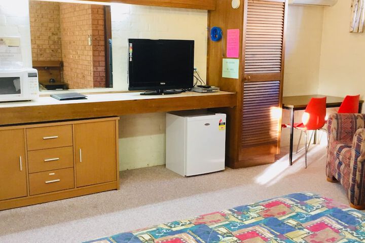 Room 11 of 45