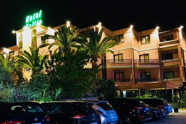 Hotel 51 of 52