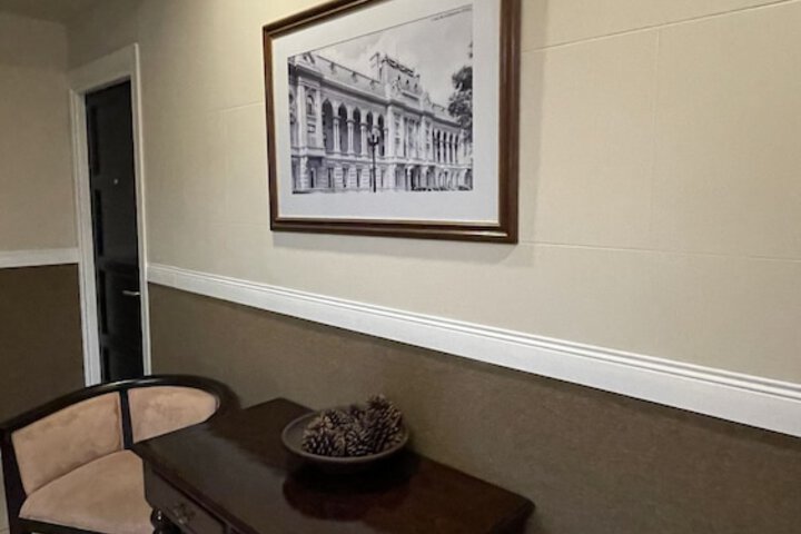 Room 37 of 90