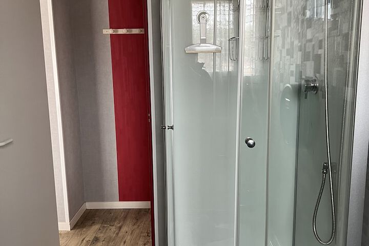 Room 44 of 70