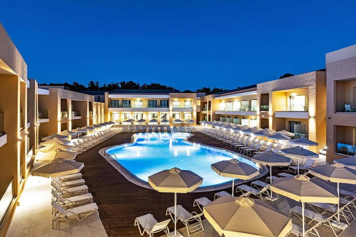 Pool 36 of 67