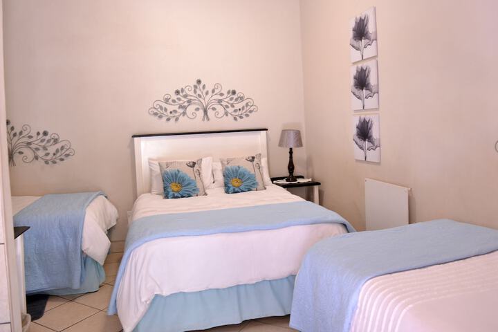 Room 15 of 35