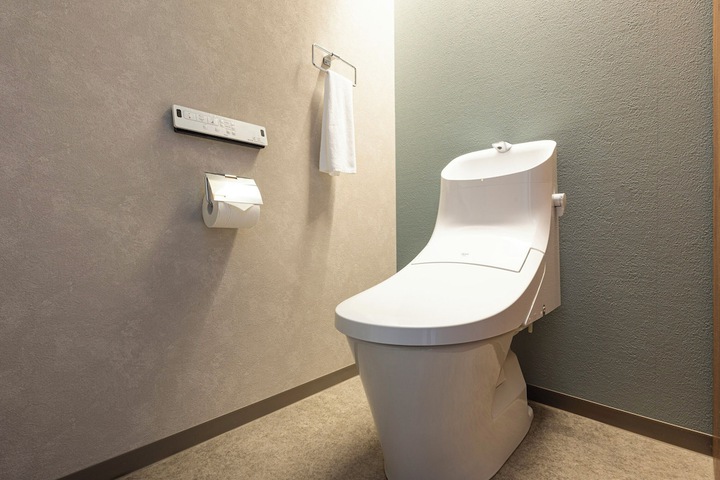 Room 7 of 51