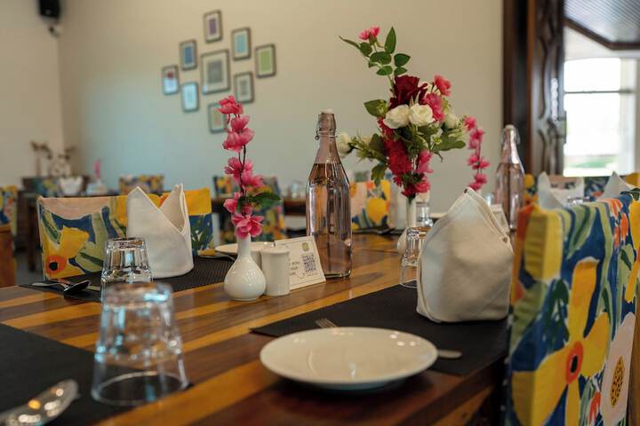 Dining 154 of 190