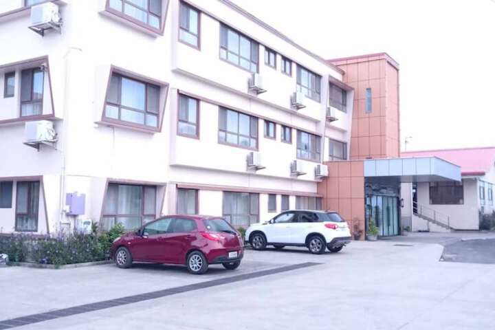 Tauese Seaview Hotel