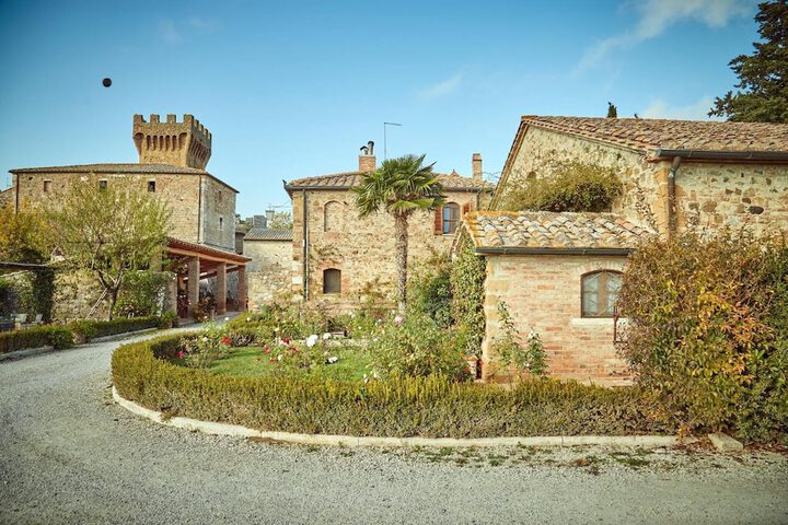 Hotel 52 of 54