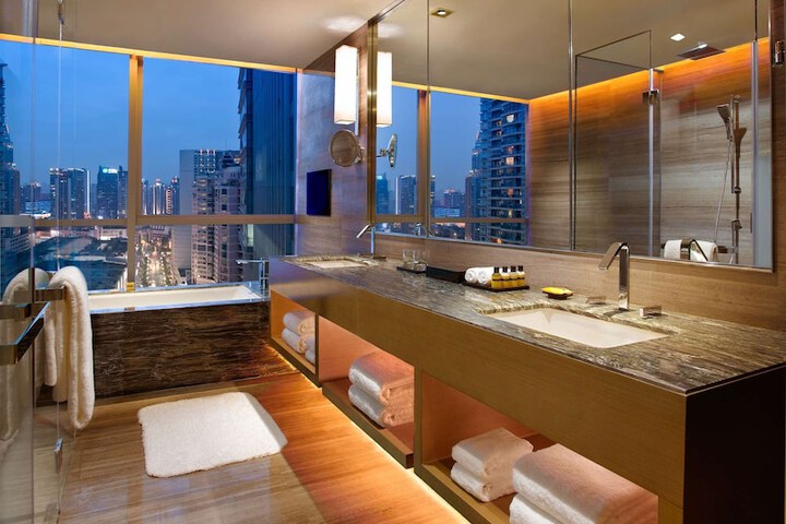 Clean Restrooms