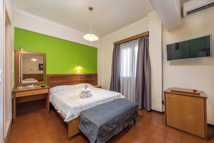 Room 21 of 54