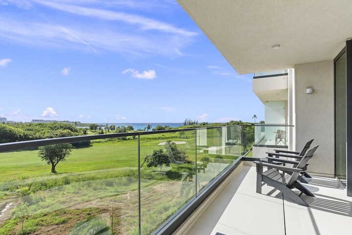 Terrace/Patio 730 of 1000