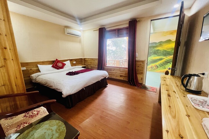 Room 15 of 31