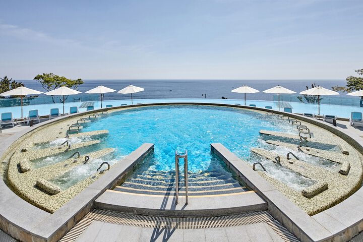 Pool 137 of 181