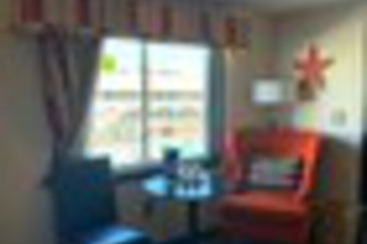 Room 134 of 207