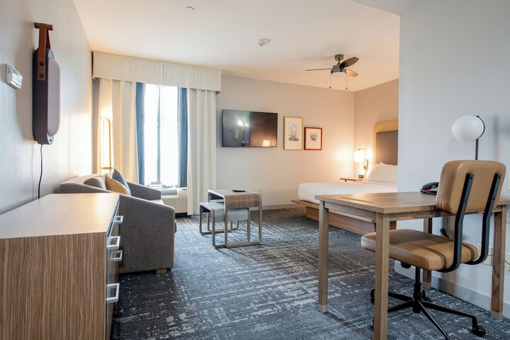 Room 13 of 59