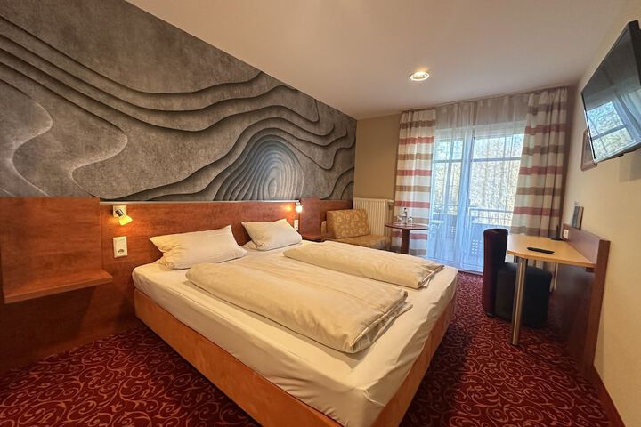 Room 22 of 77