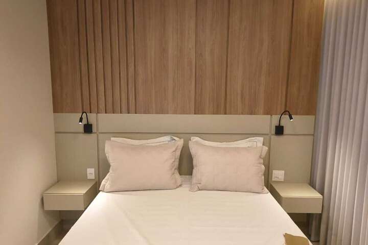 Room 18 of 228