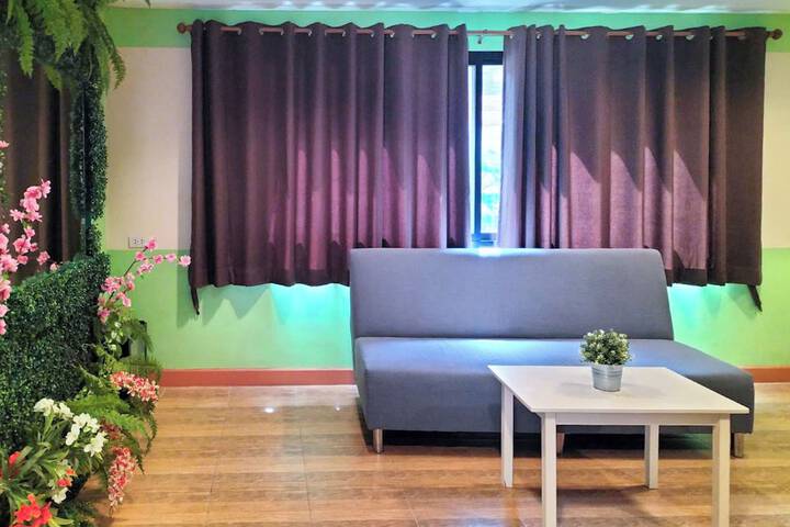 Room 36 of 156