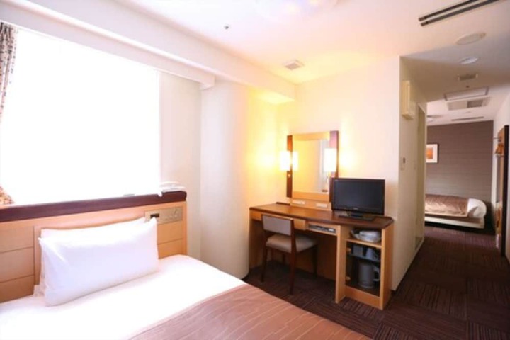 Room 22 of 73