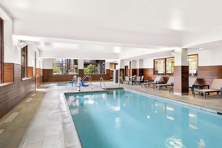 Pool 42 of 70