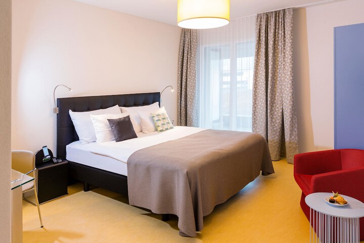 Room 15 of 85