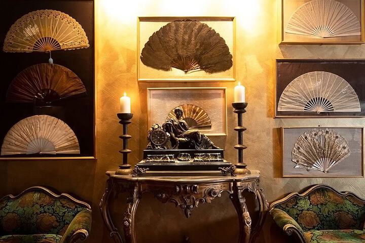 Hotel Interior 116 of 122