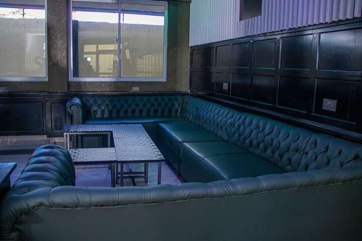 Hotel Interior 6 of 98
