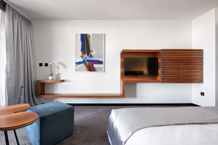 Room 5 of 35