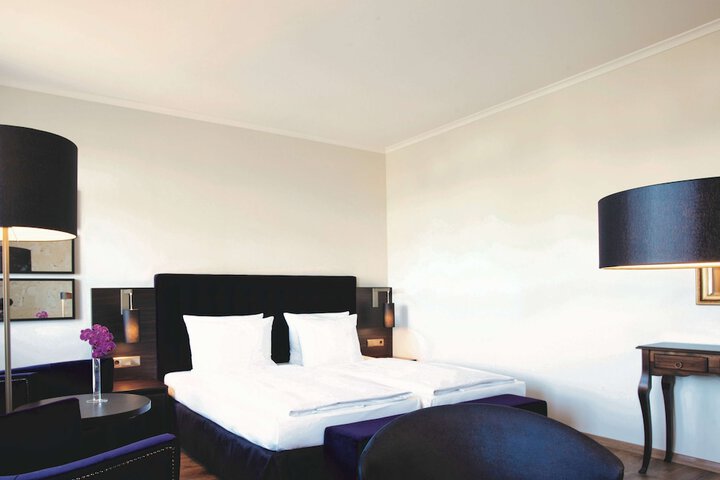 Room 20 of 79